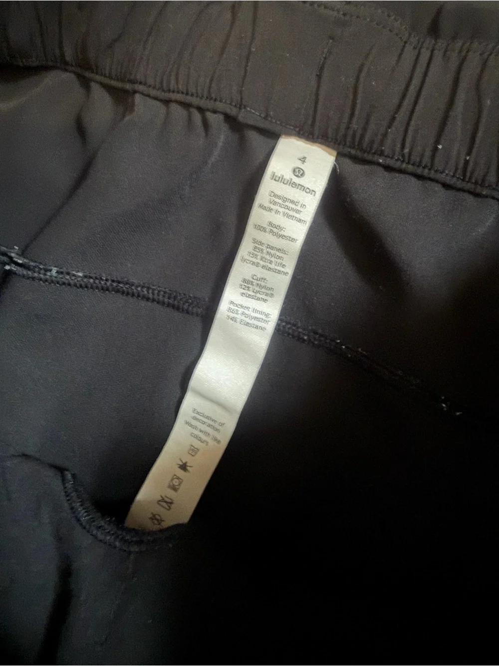 Lululemon On the Fly Jogger Velvet Trim 6